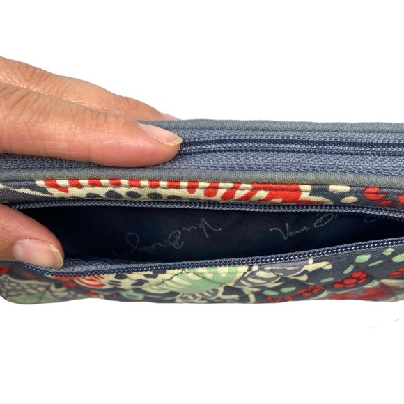 Vera Bradley Front Zip Wristlet Nomadic Floral Nomadic Floral - Picture 4 of 7